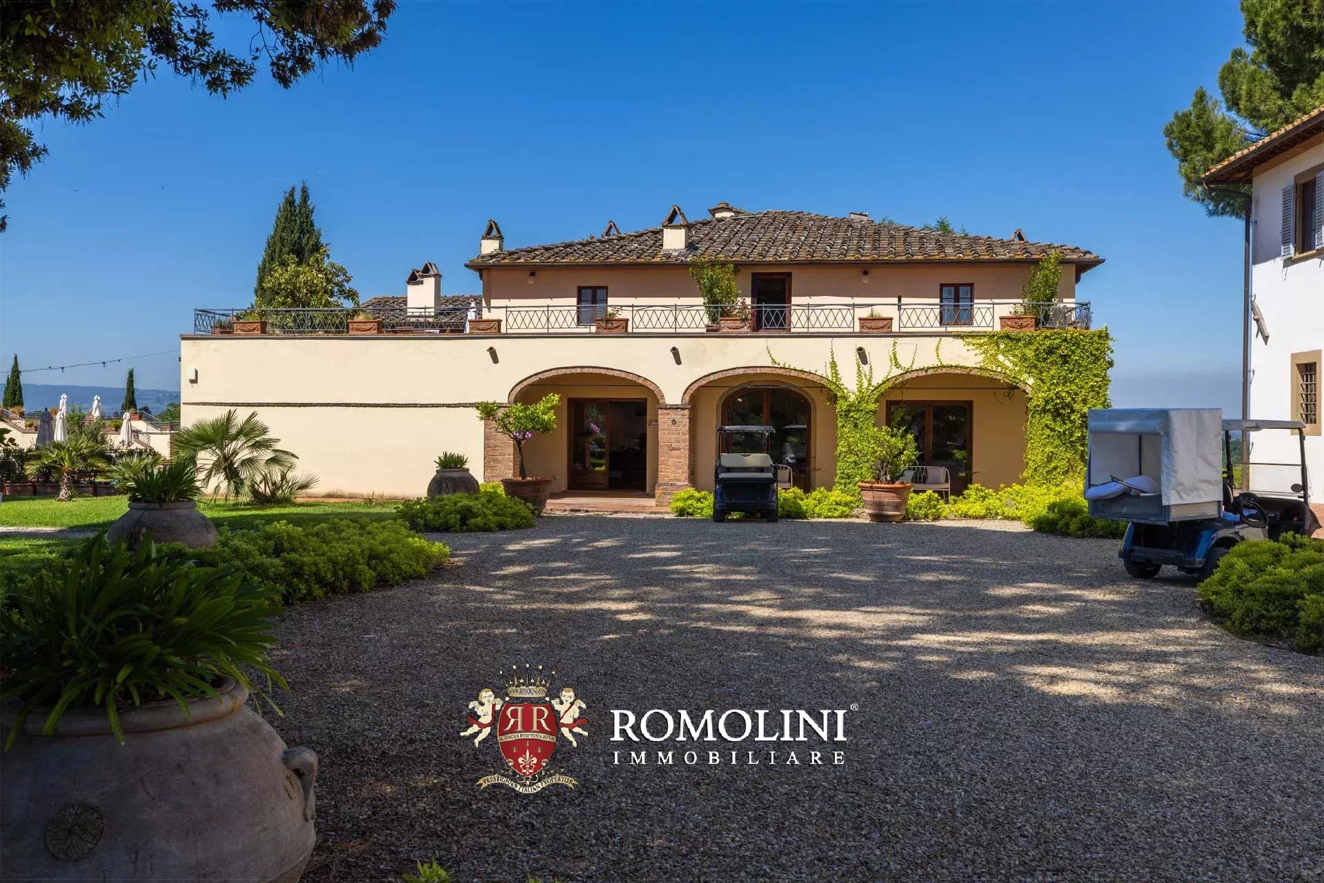 37 Bedroom Villa/Townhouse's Image 17