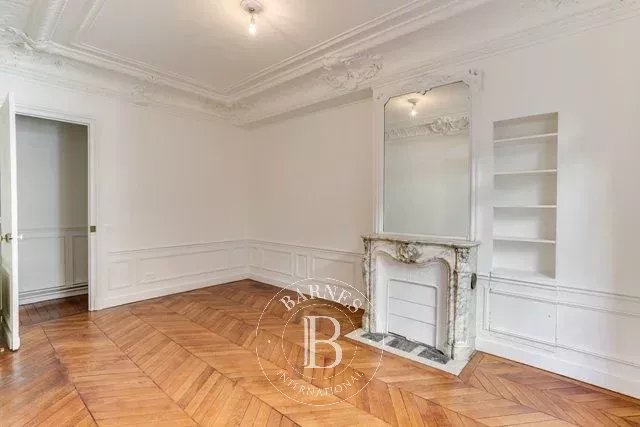 Daire Paris 8ème - picture 7