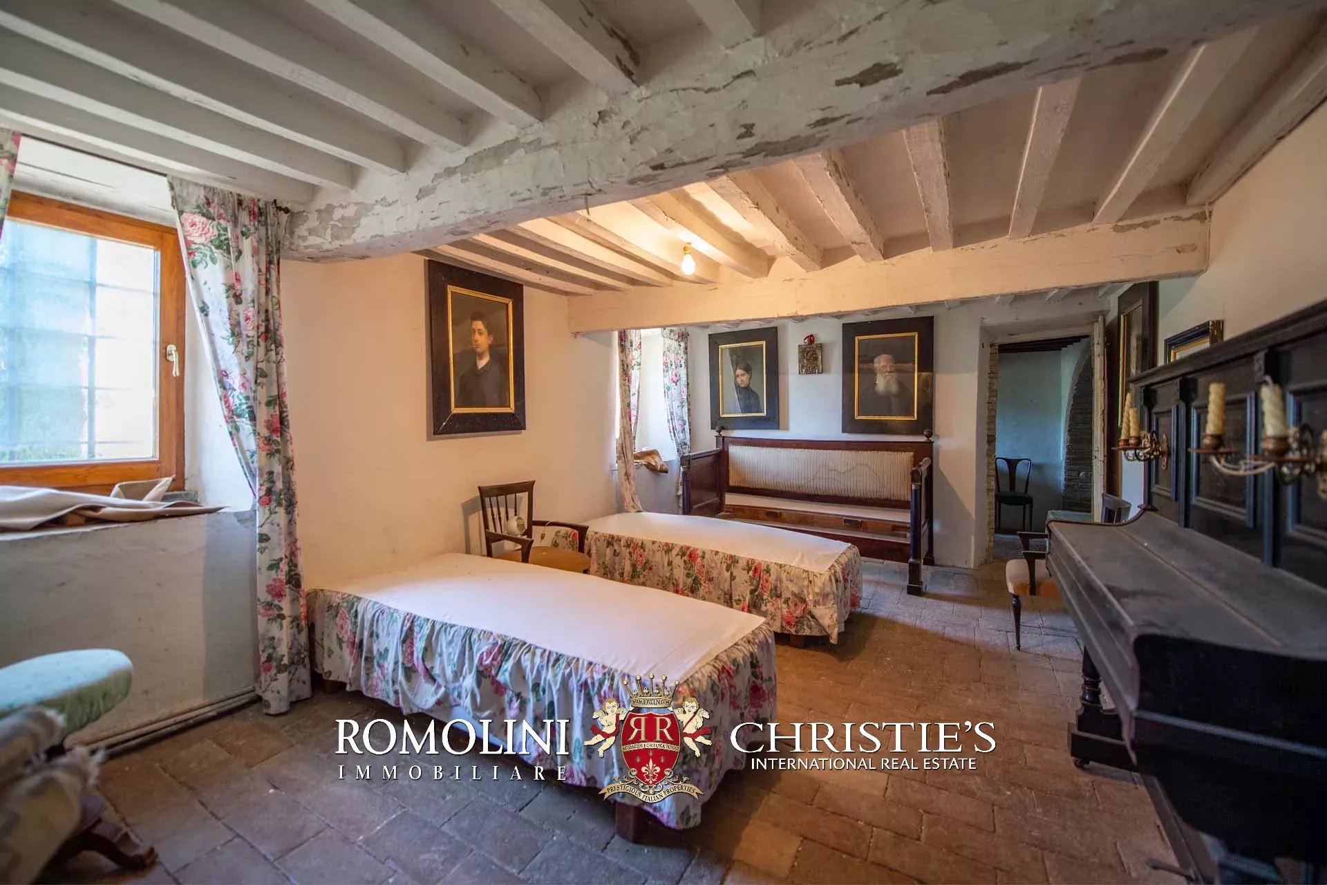 15 Bedroom Villa/Townhouse's Image 30