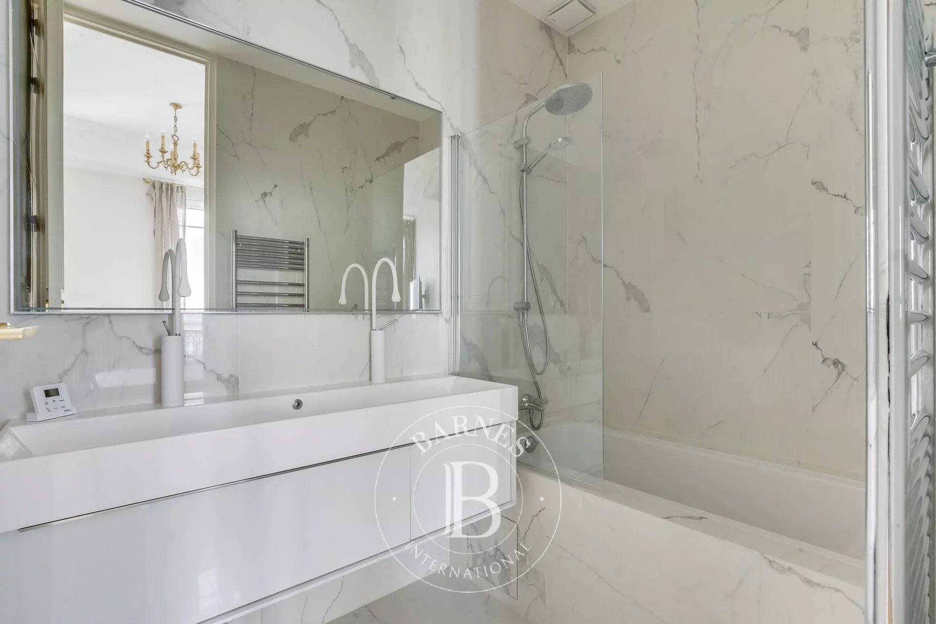 Daire Paris 8ème - picture 9