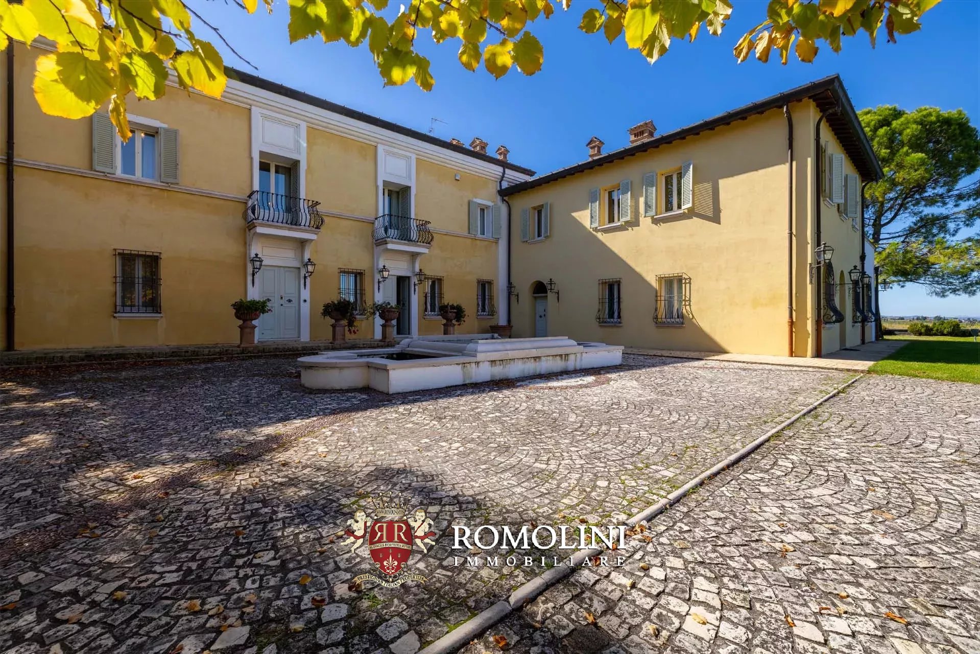 12 Bedroom Villa/Townhouse's Image 133