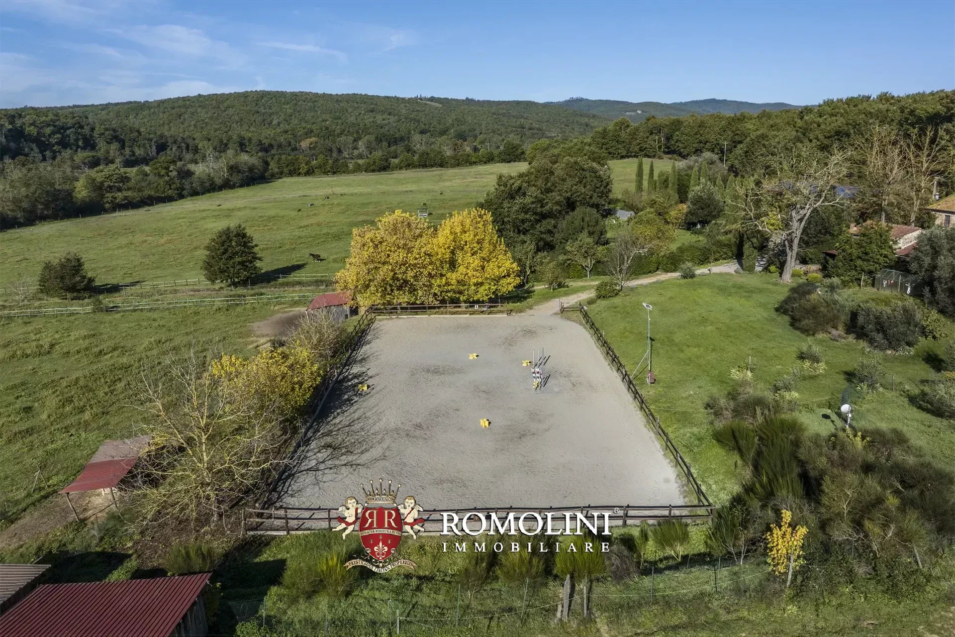 9 Bedroom Horse Property's Image 8