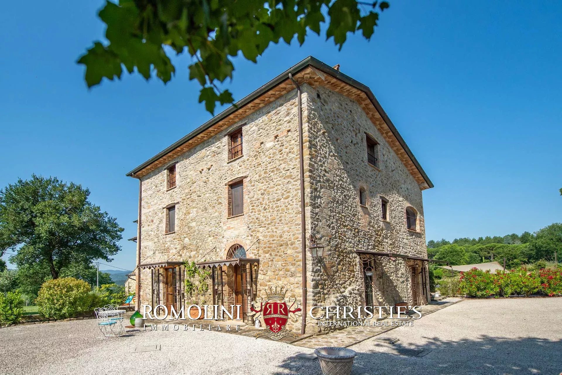 4 Bedroom Villa/Townhouse's Image 6