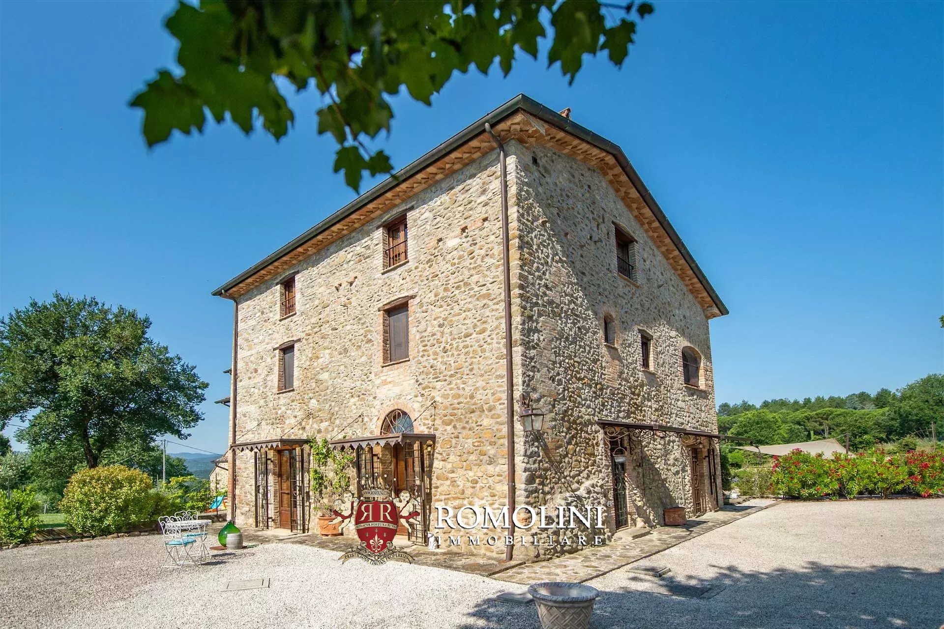 4 Bedroom Villa/Townhouse's Image 6