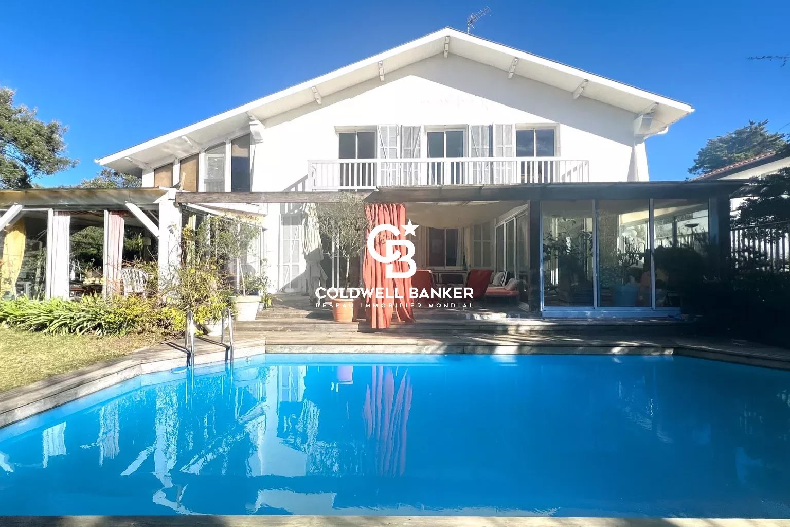 Agence immobilière de Coldwell Banker Surfin Realty