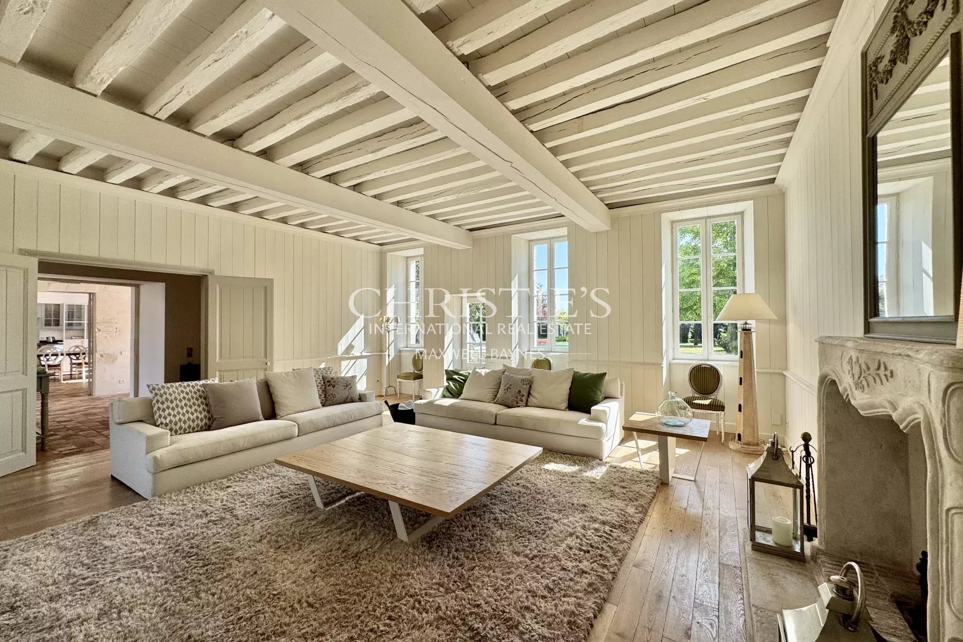 10 Bedroom Villa/Townhouse's Image 12