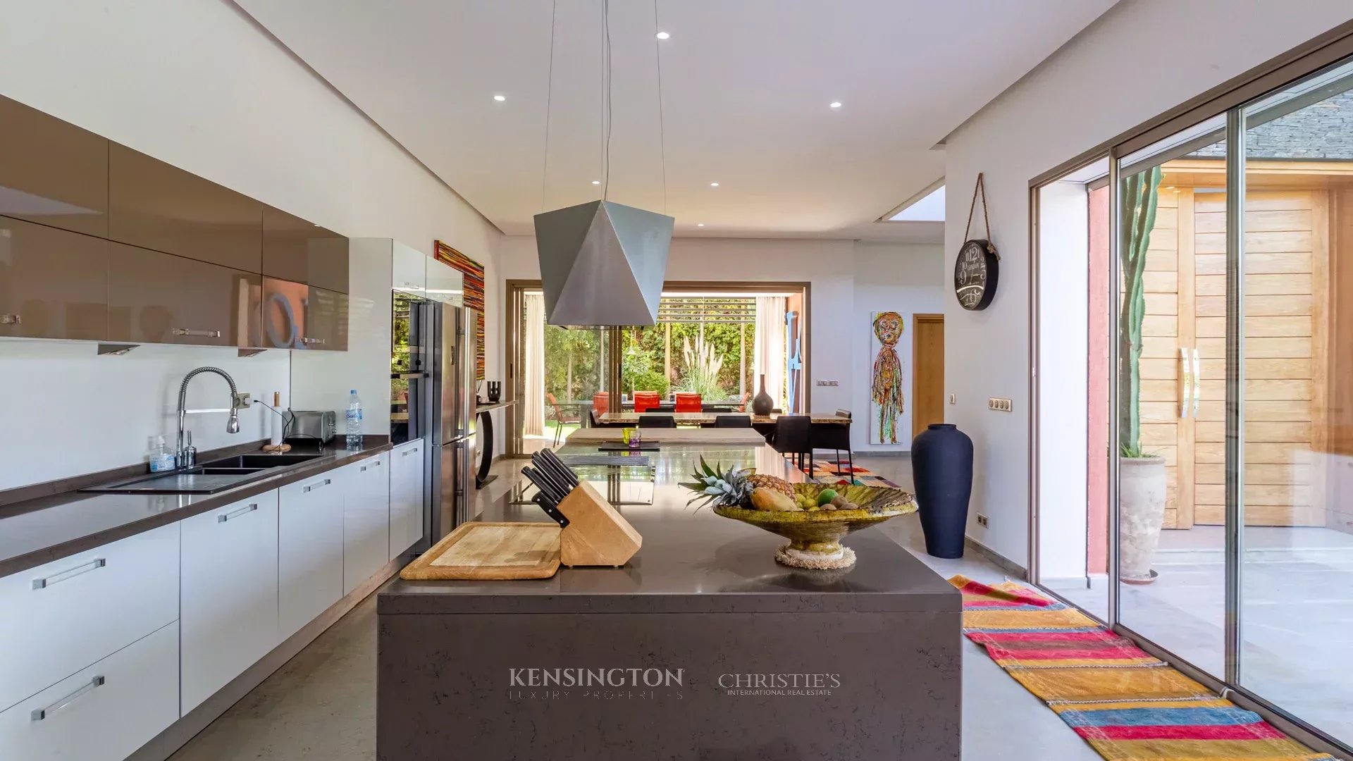 5 Bedroom Villa/Townhouse's Image 20