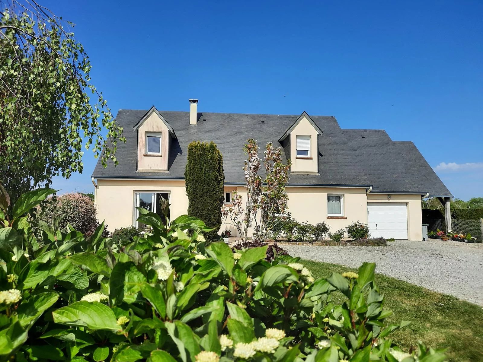 Agence immobilière de AGENCE DE LA BARRE EN OUCHE