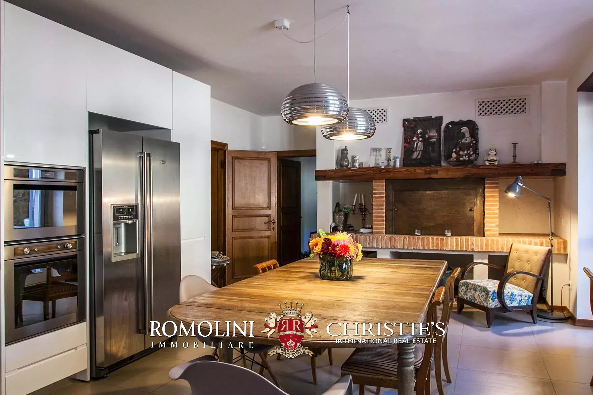 5 Bedroom Villa/Townhouse's Image 22