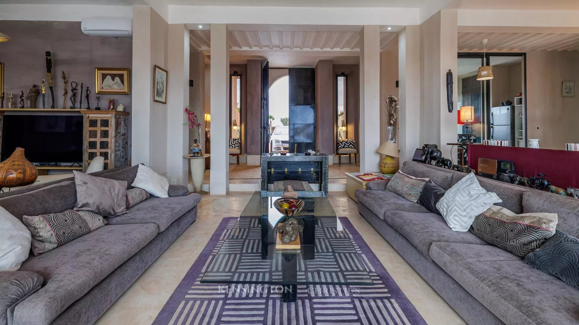 5 Bedroom Villa/Townhouse's Image 50