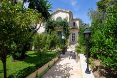 Beautiful Villa in a prestigious gated domain — photo 2 of 7