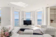 EXCEPTIONAL WATERFRONT VILLA – NEAR PALM BEACH, CANNES — photo 6 of 7