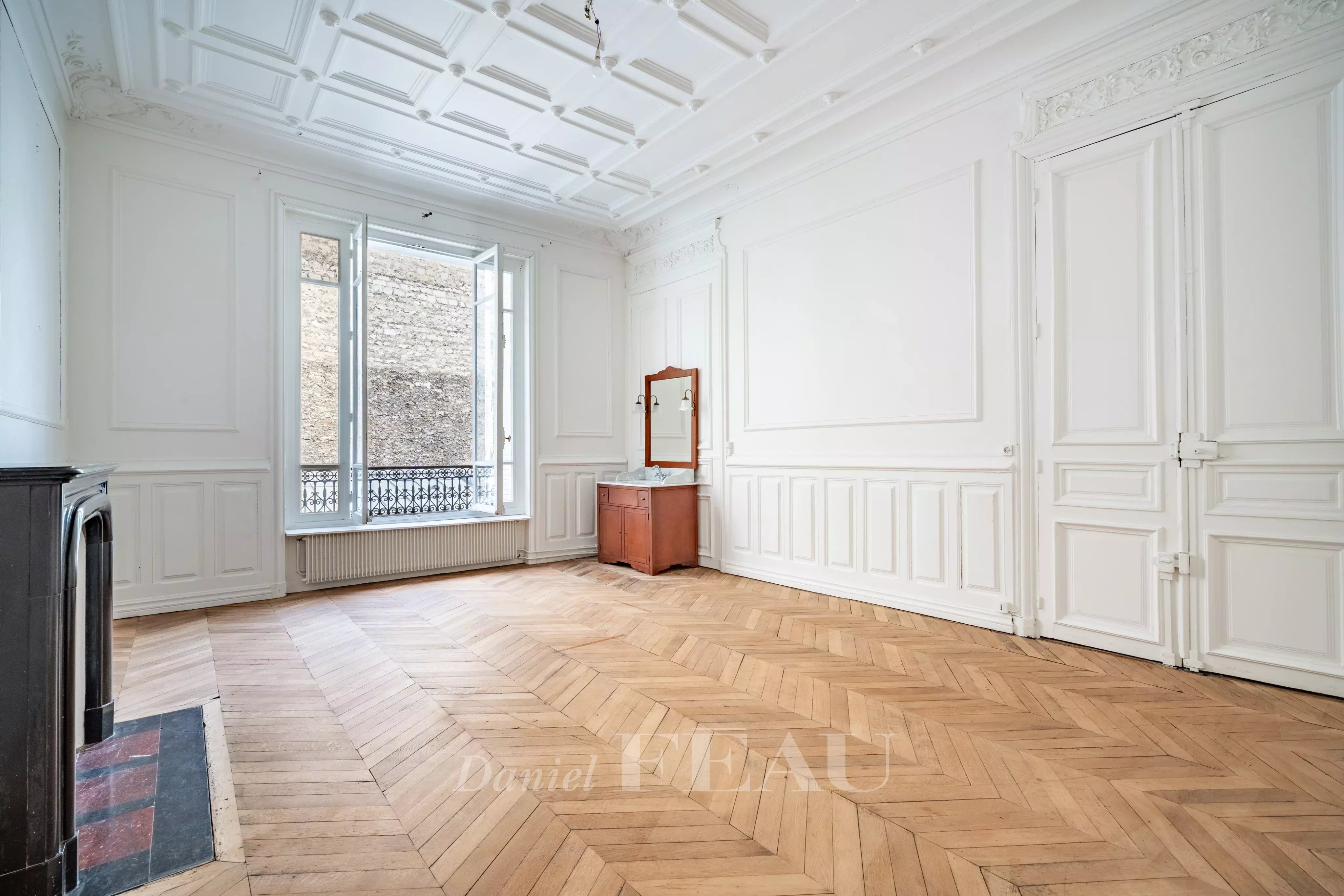 Sale Mansion Paris 16th