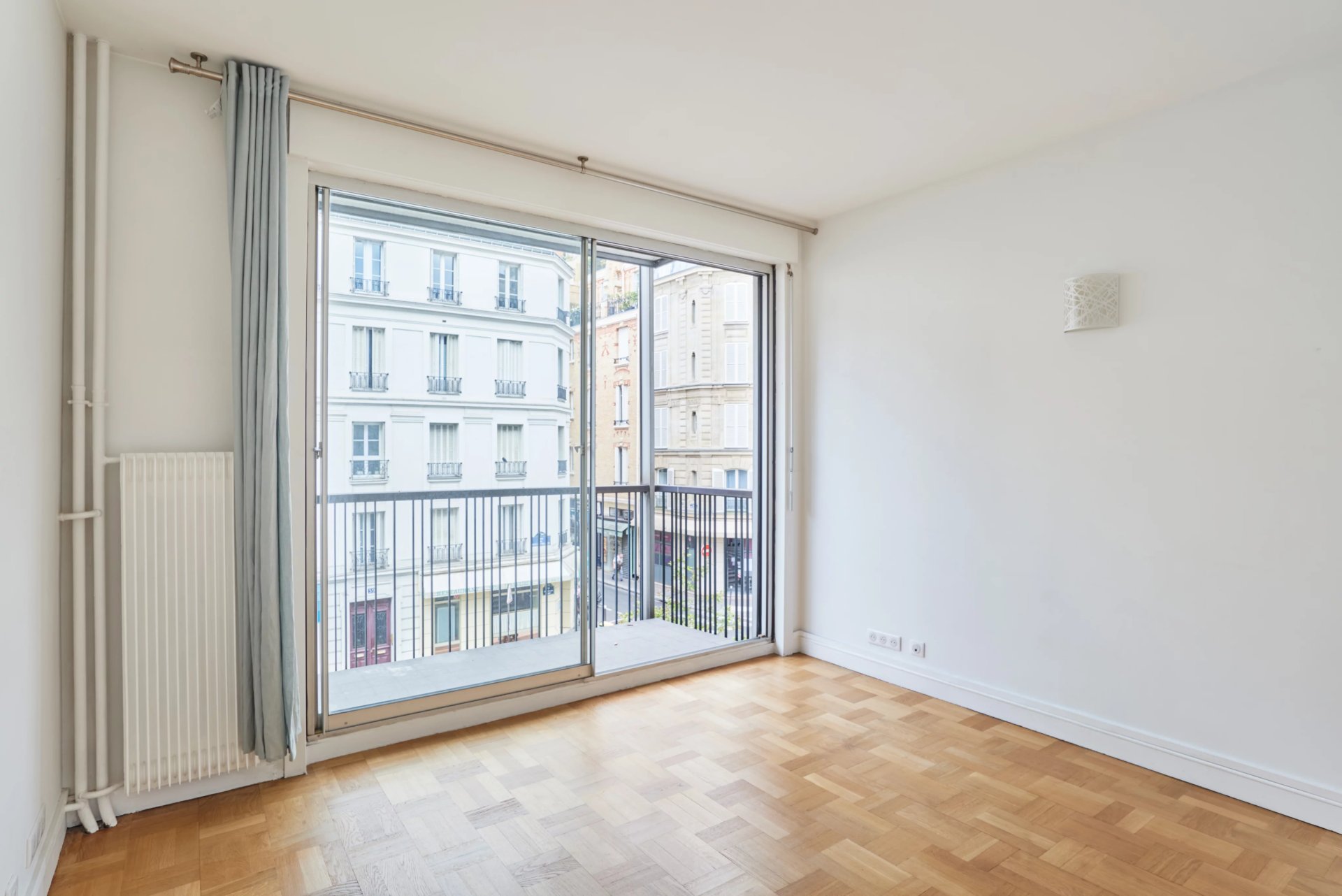 3 Bedroom Apartment/Flat's Image 3