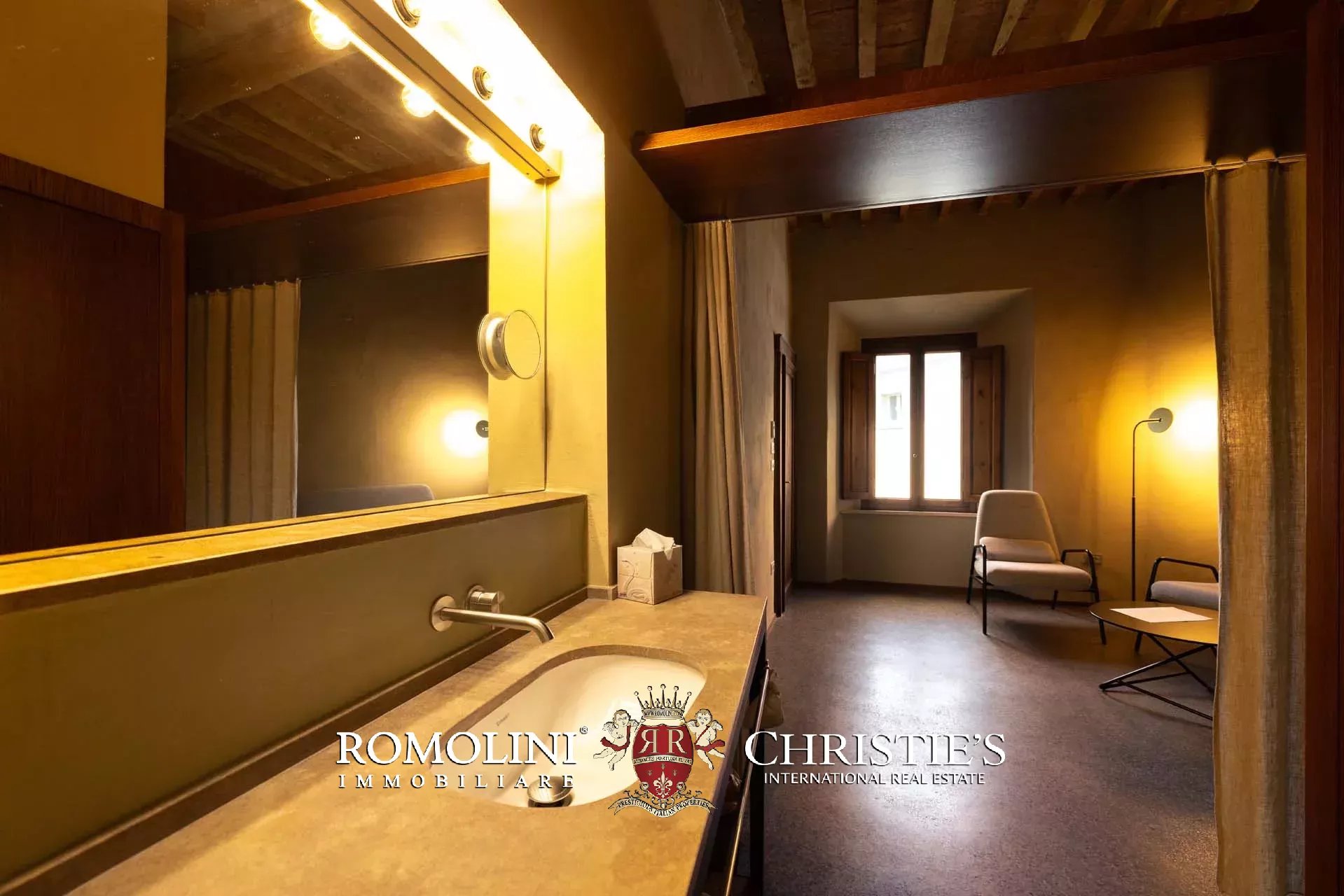 16 Bedroom Villa/Townhouse's Image 33