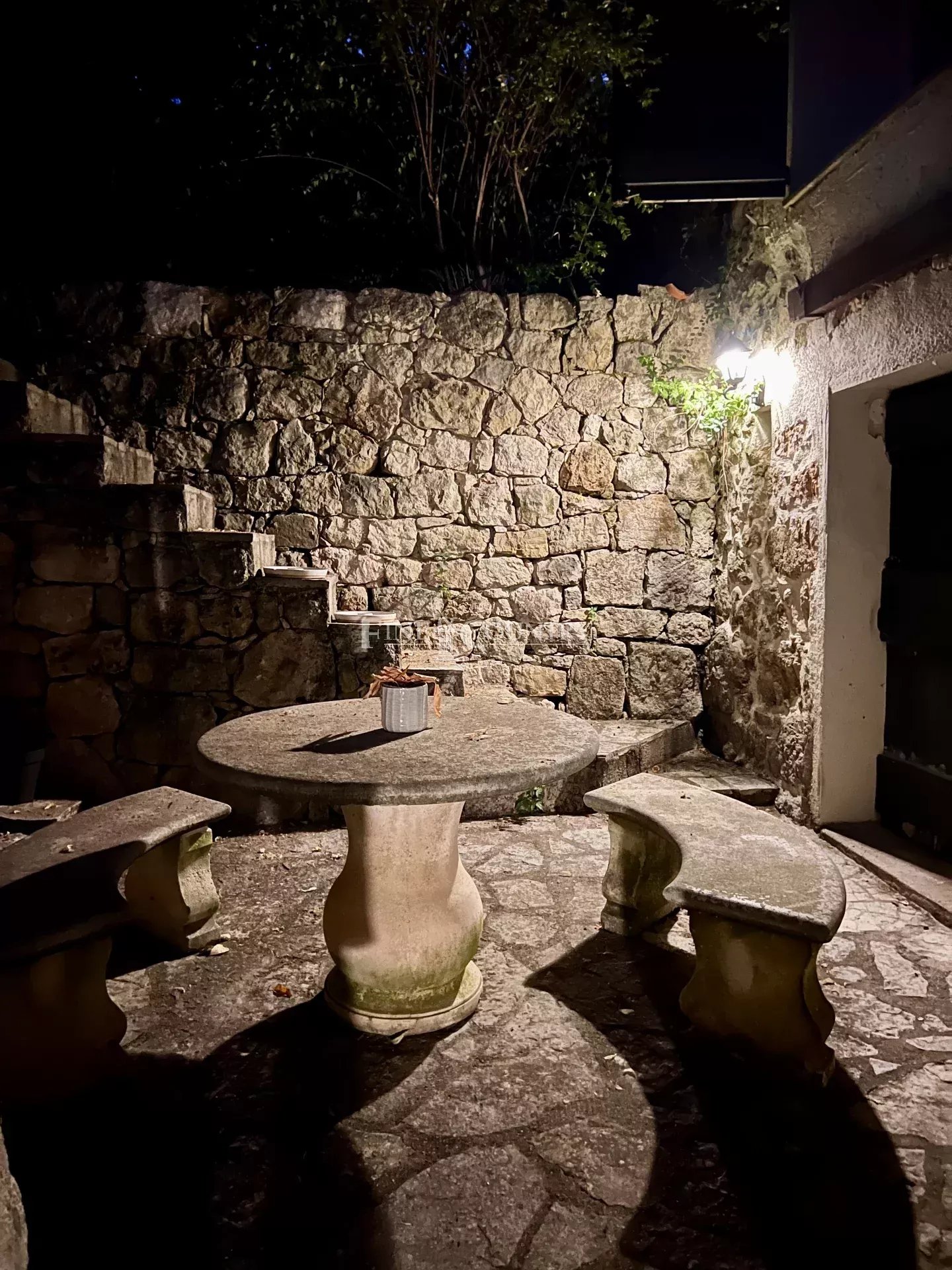 Photo of For Sale Stone property in Cabris
