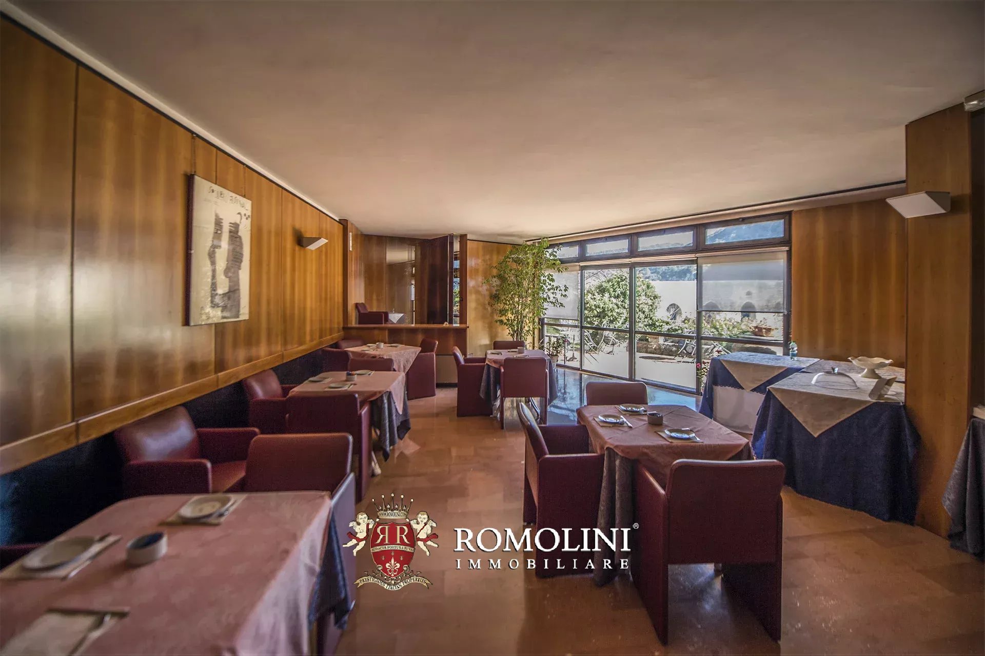15 Bedroom Villa/Townhouse's Image 35