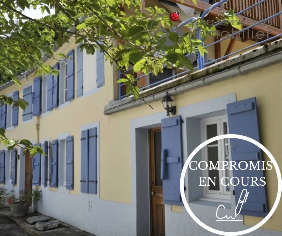 Barèges centre ville : Maison ancienne rénovée   280 m2   Ja