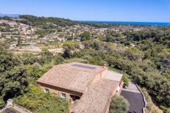 Biot Quiet Provençal Villa for sale with Sea and Village Views — photo 5 of 7