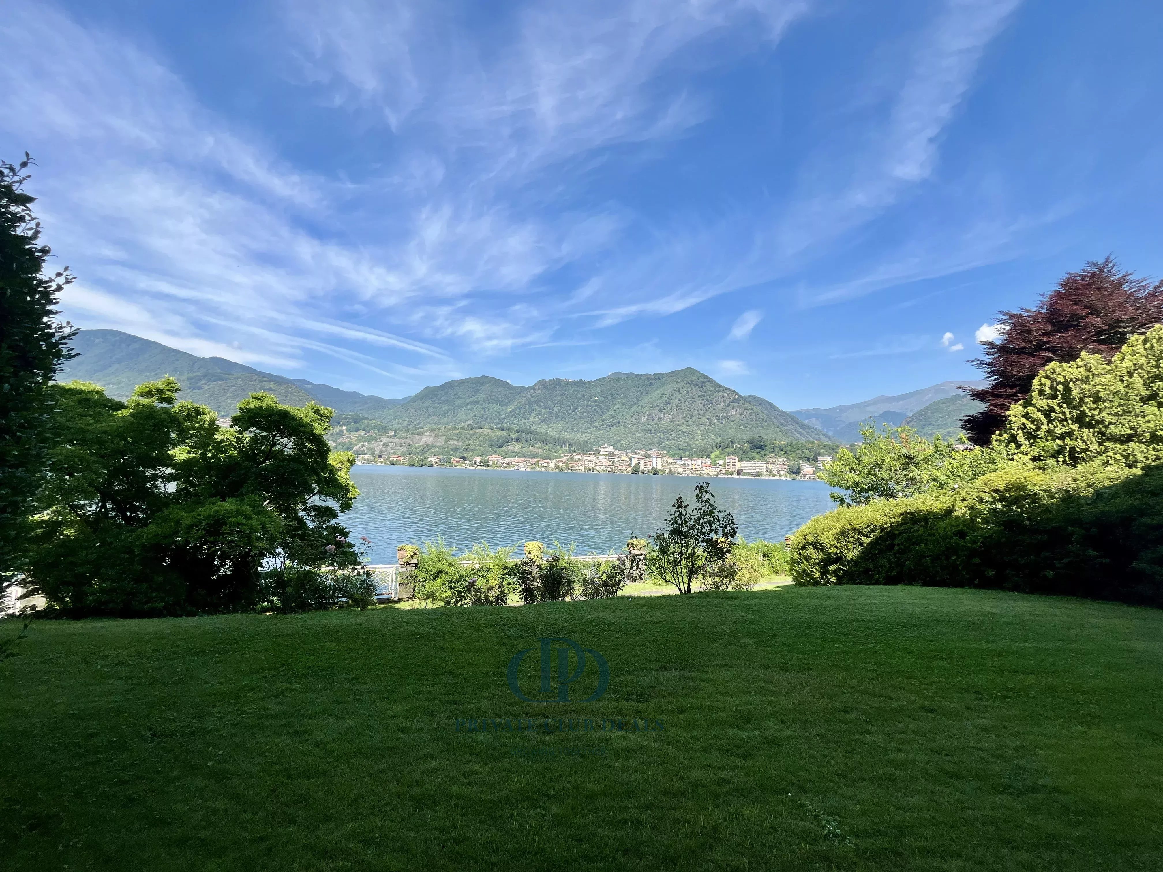 Villa Omegna - picture 5