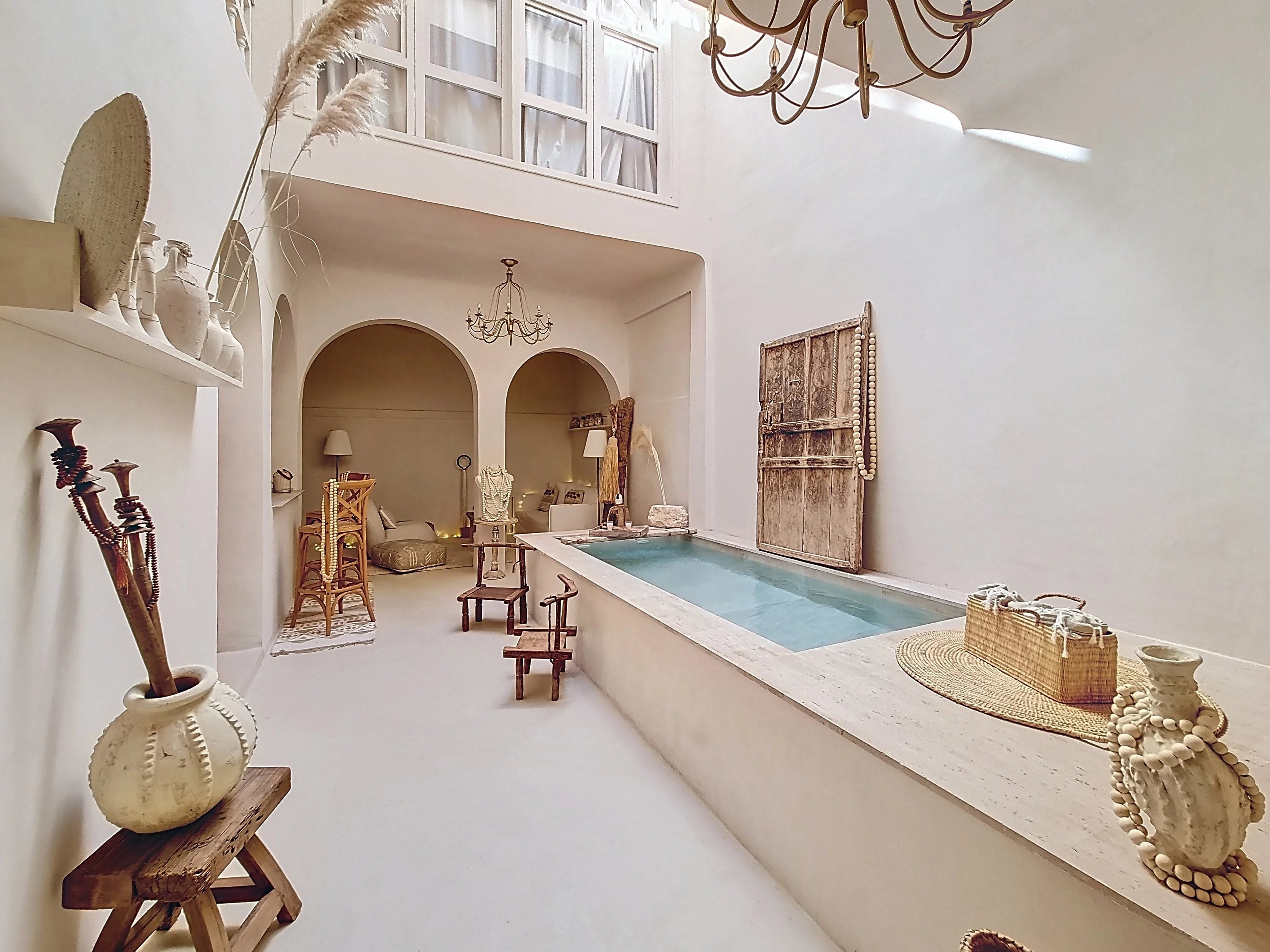 DOUIRIA D’EXCEPTION – CHARME & RAFFINEMENT AU CŒUR DE LA MÉDINA DE MARRAKECH