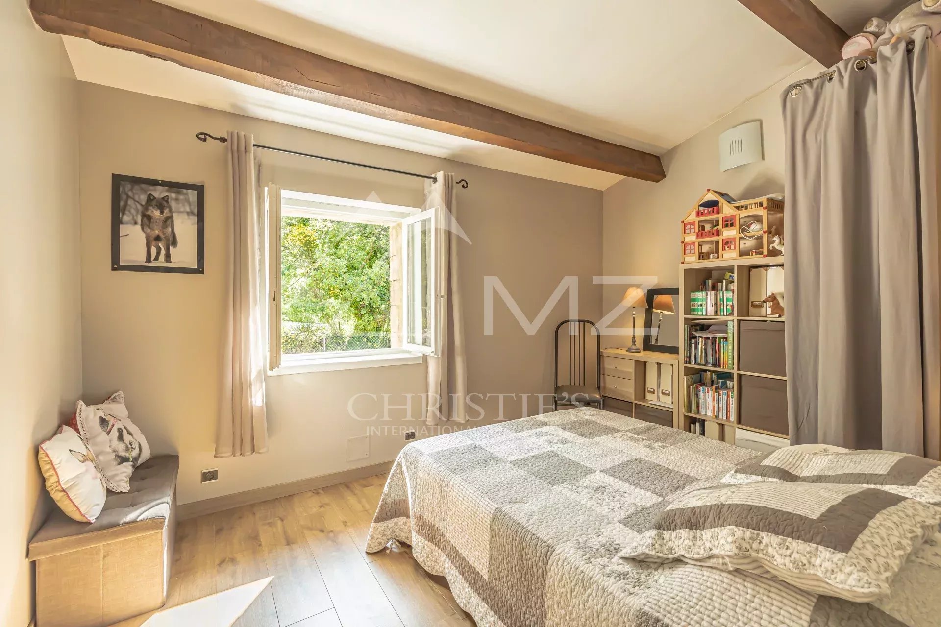 7 Bedroom Villa/Townhouse's Image 7