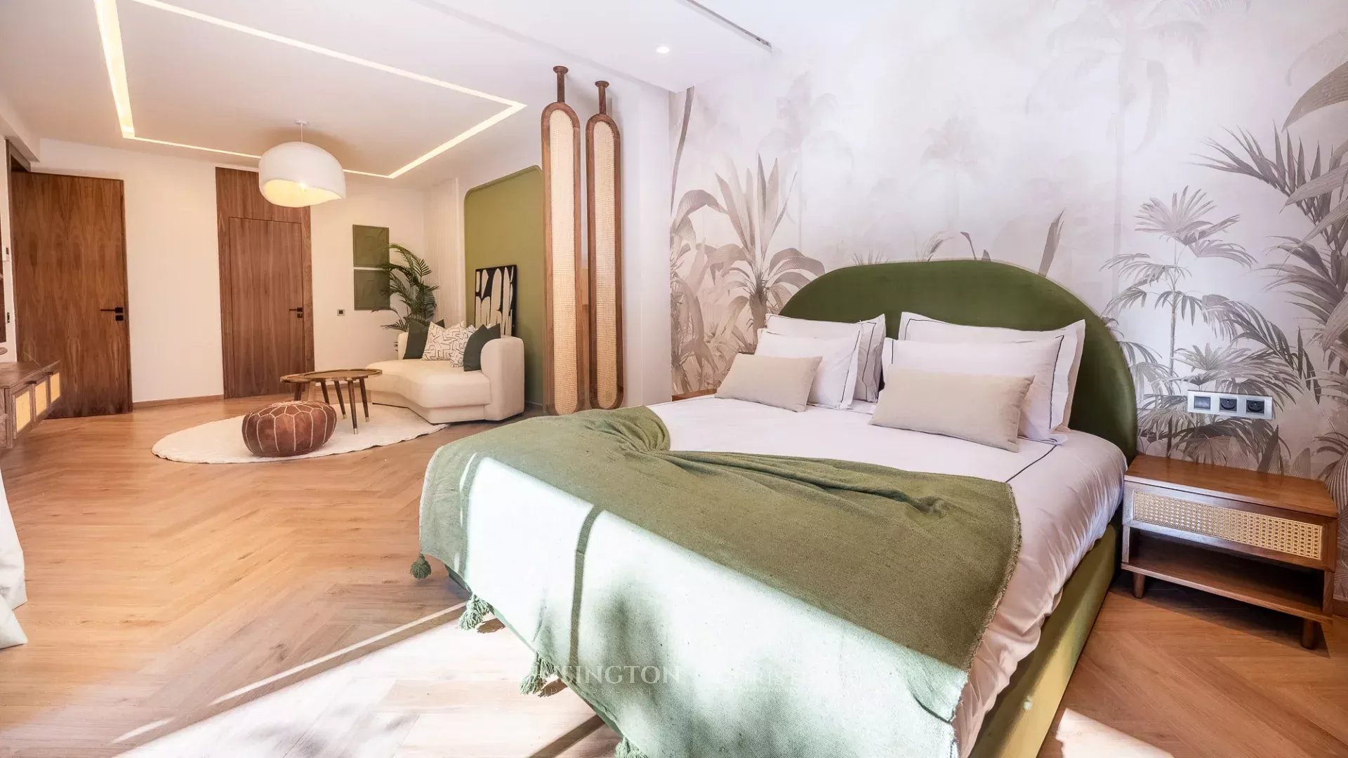 4 Bedroom Villa/Townhouse's Image 17
