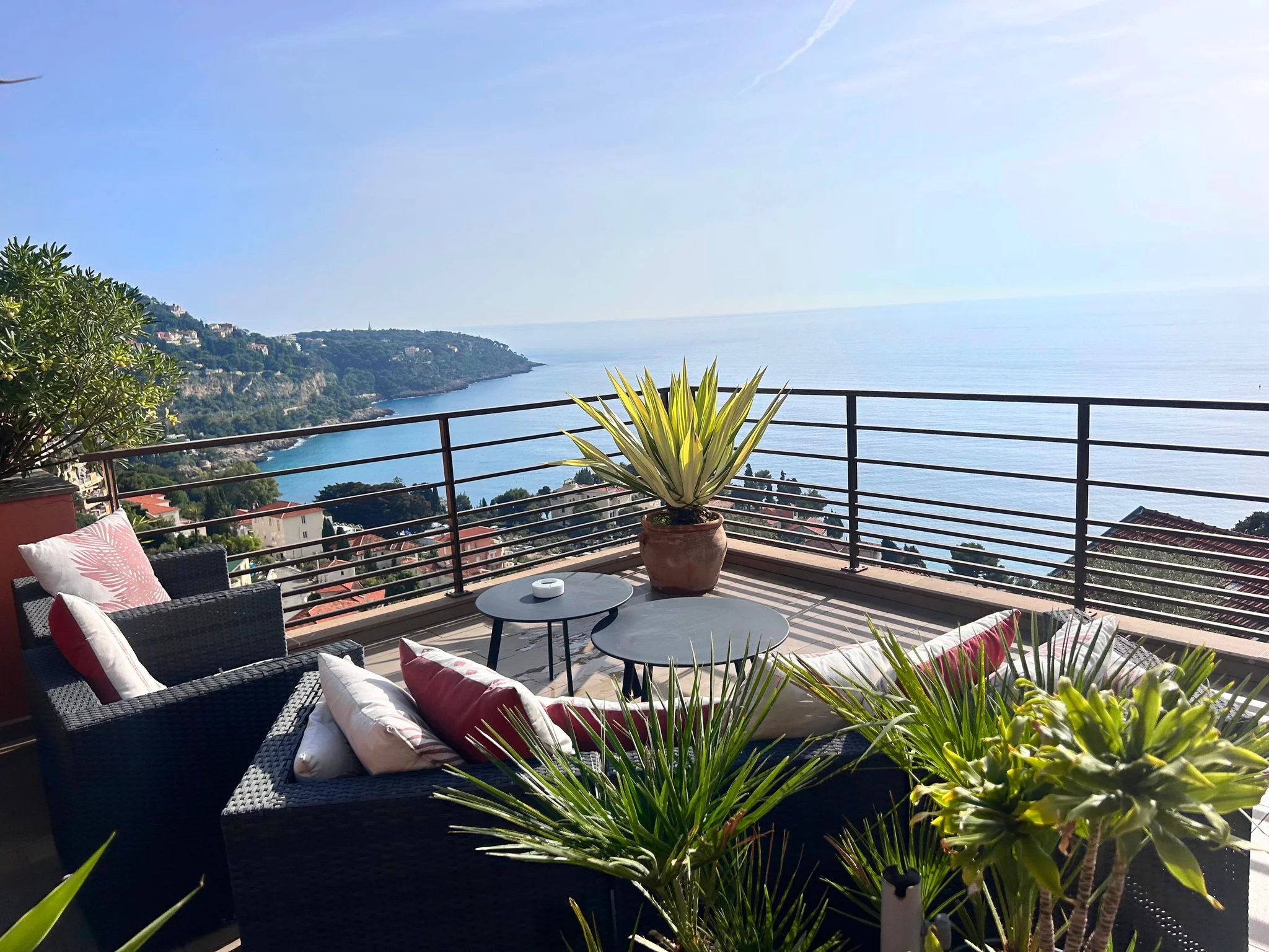 Bel appartement 2 pièces avec vue mer et solarium à Roquebrune-Cap-Martin