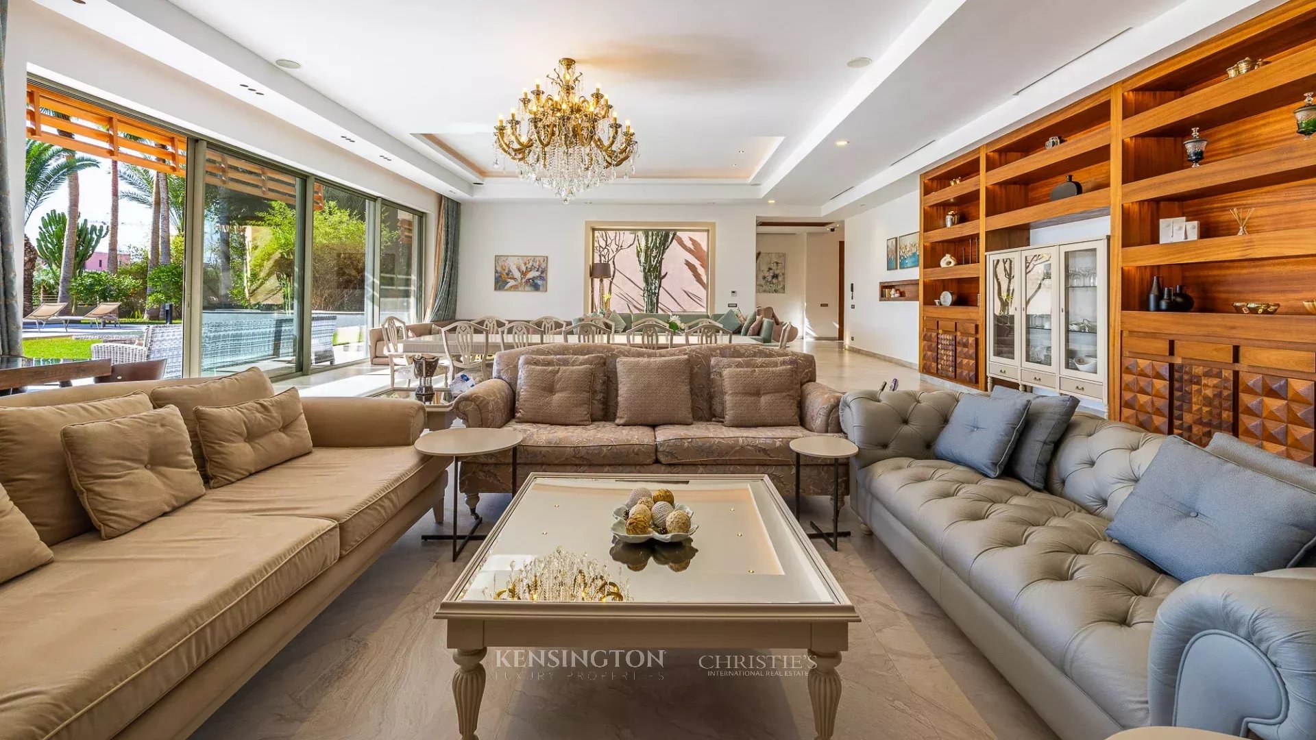 6 Bedroom Villa/Townhouse's Image 4
