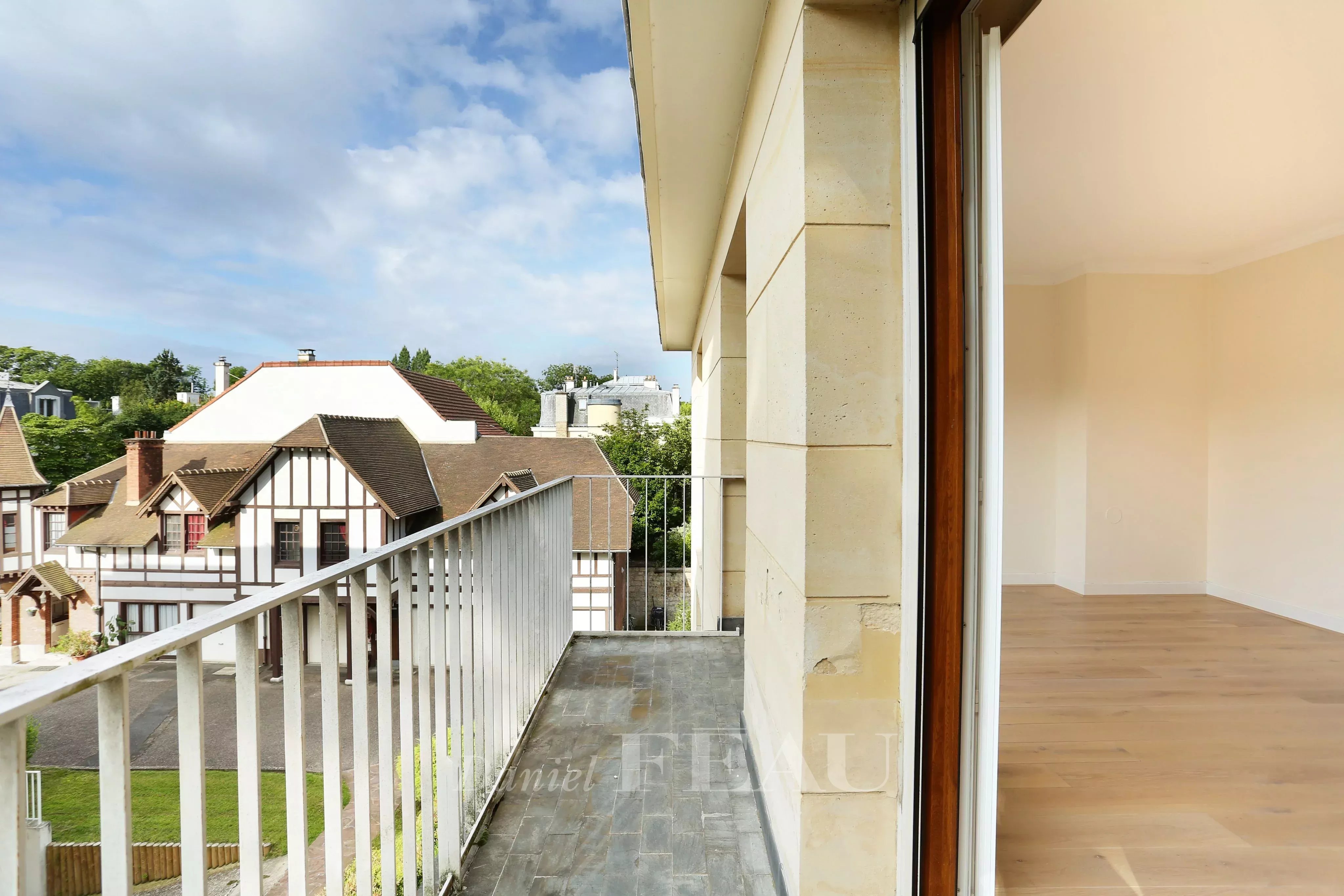 Rental Duplex Saint-Cloud