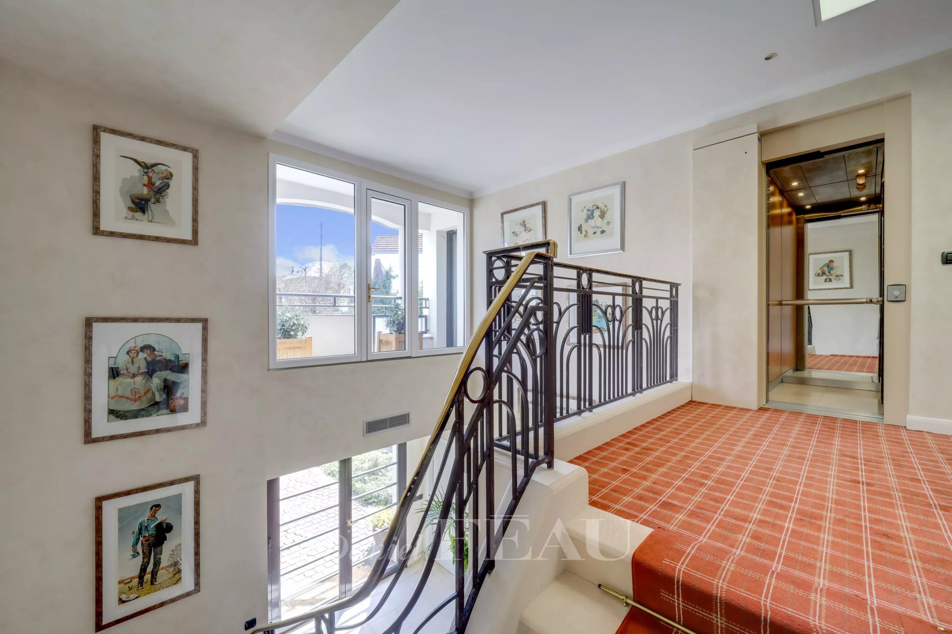 7 Bedroom Villa/Townhouse's Image 14