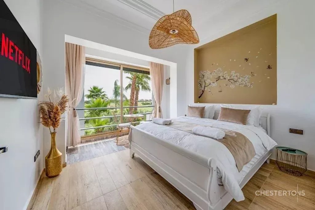  Image of Villa - 5 Bedrooms - 4 Bathrooms for Sale in Marrakech-Ménara-Marrakech-Morocco, Image 10