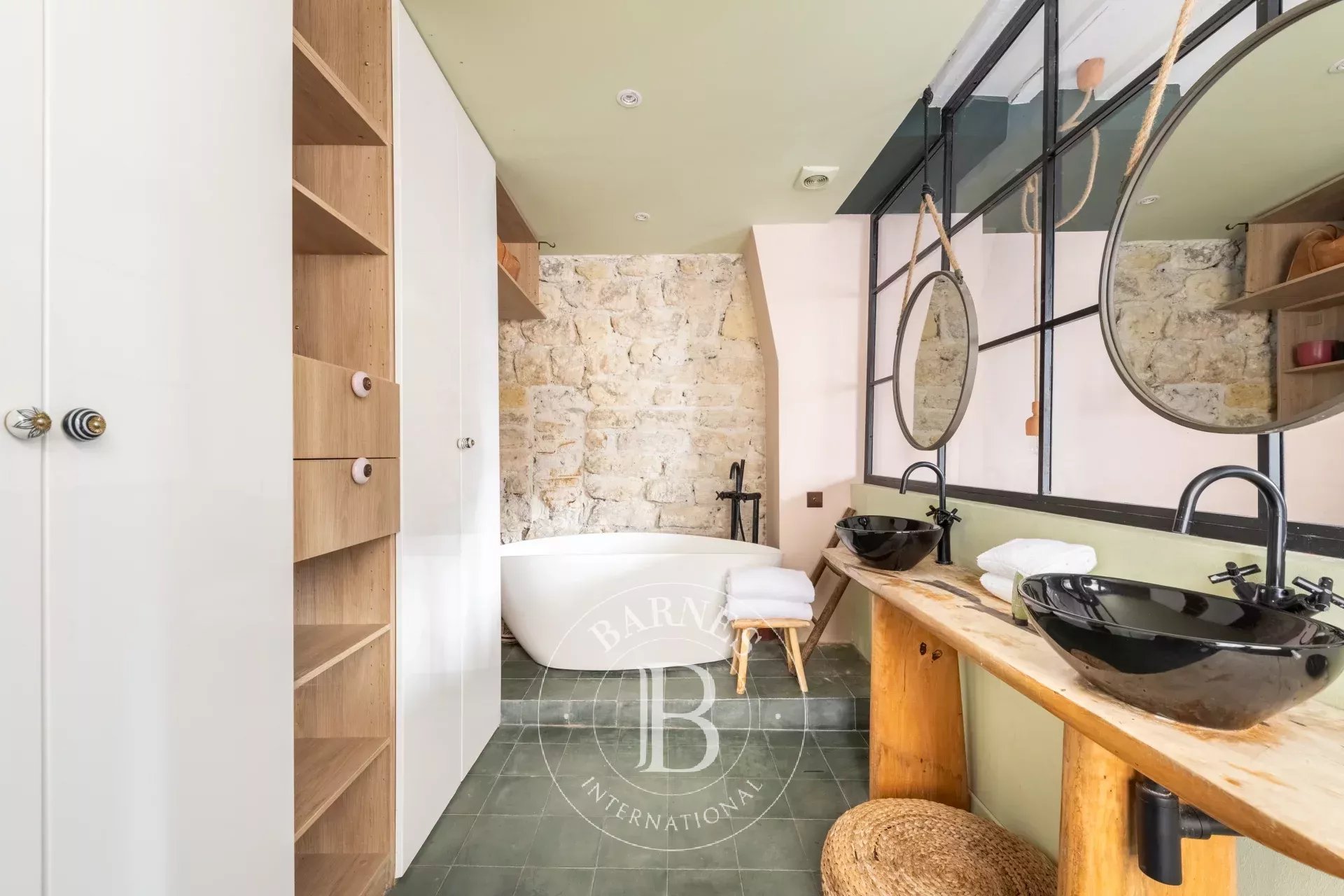 Daire Paris 3ème - picture 13