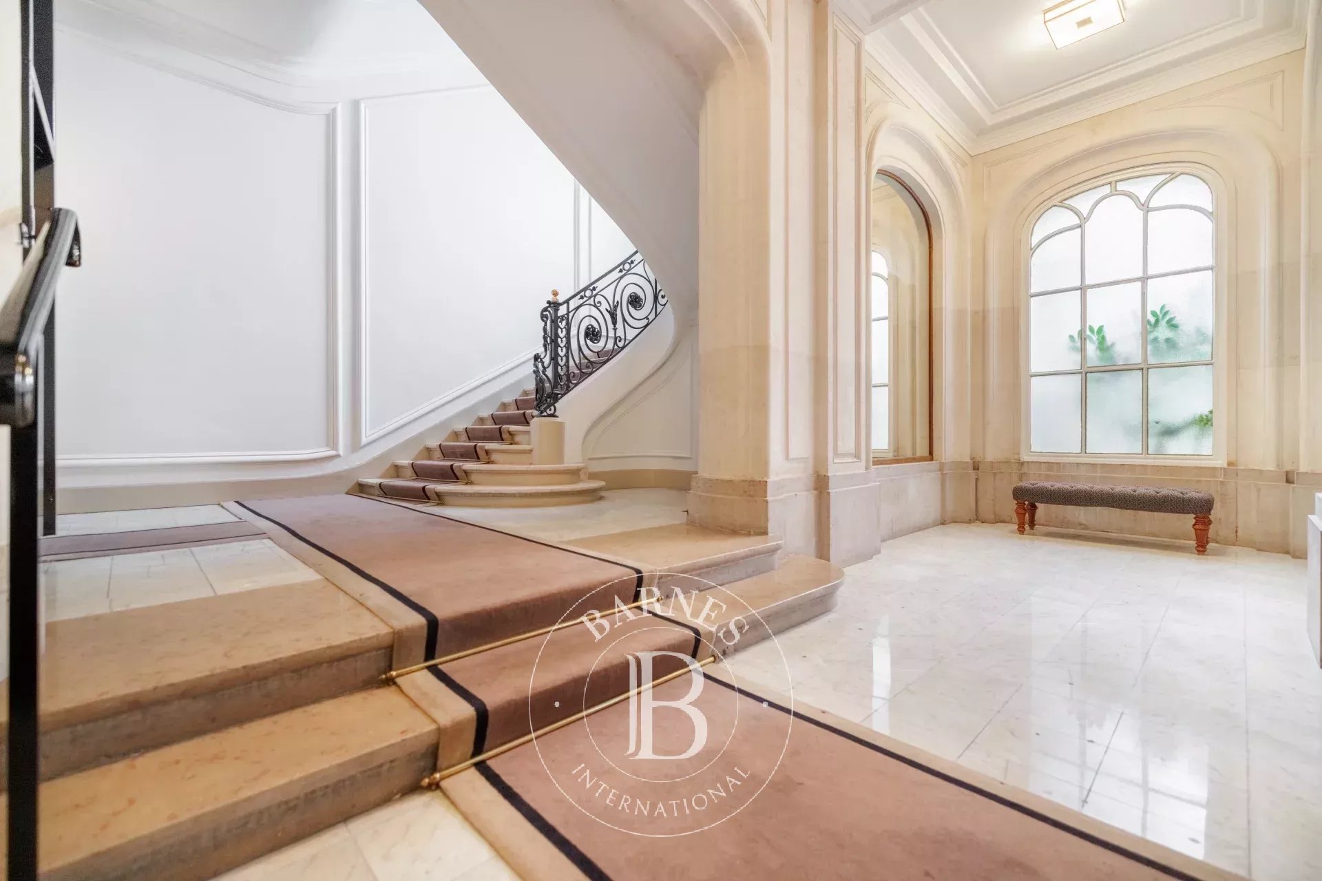 Daire Paris 8ème - picture 8