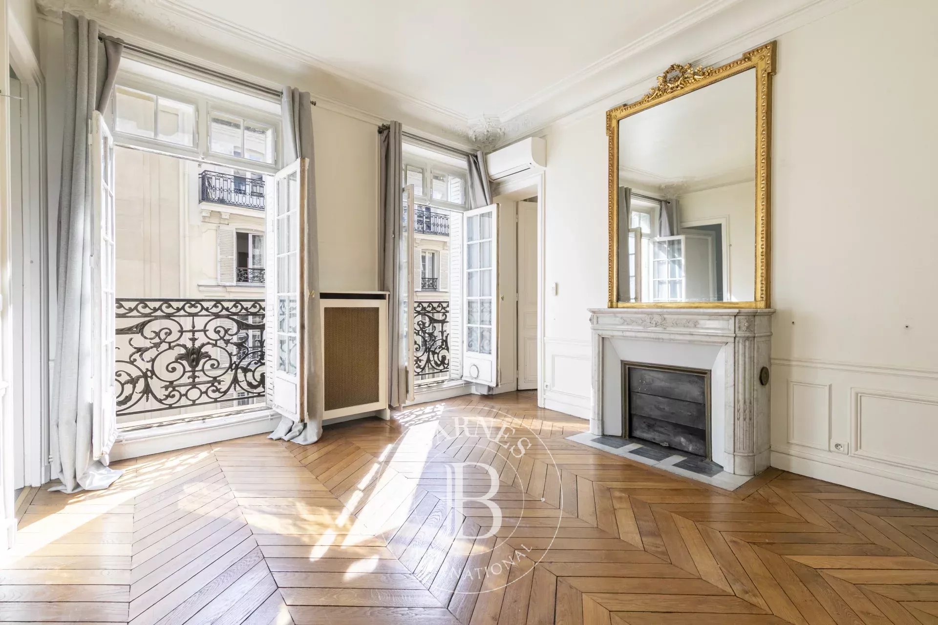 Daire Paris 7ème - picture 4