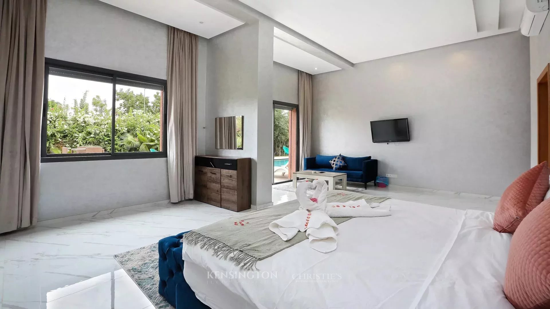 7 Bedroom Villa/Townhouse's Image 17