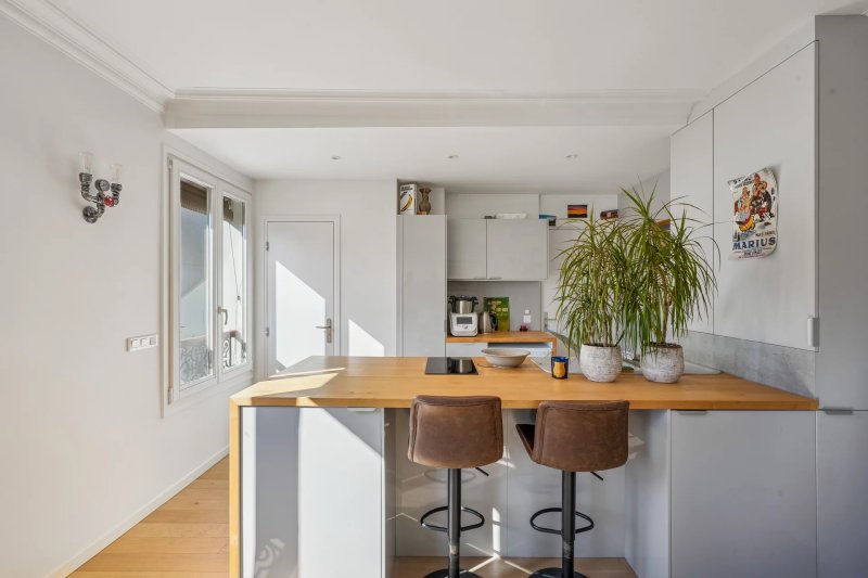 For Sale Apartment | Paris 18ème - picture 3