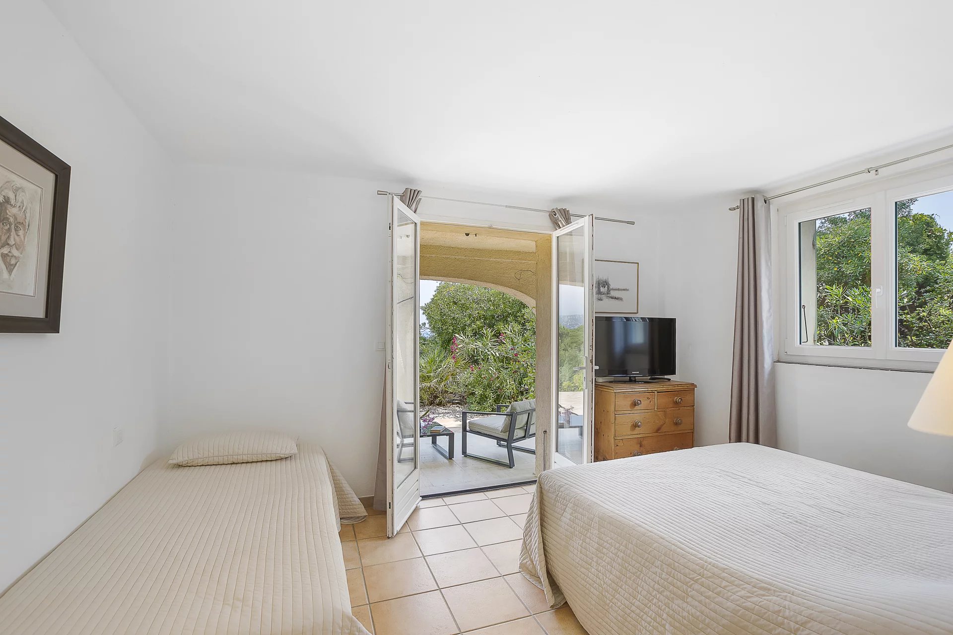 Beautiful renovated villa with swimming pool and stunning views of the sea and hills - Sainte Maxime