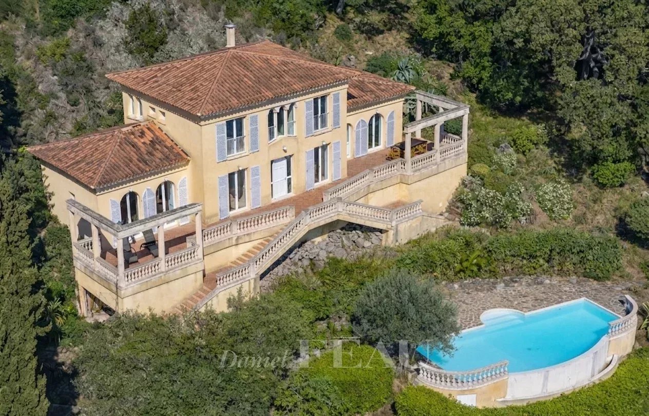 Sale Villa Rayol-Canadel-sur-Mer