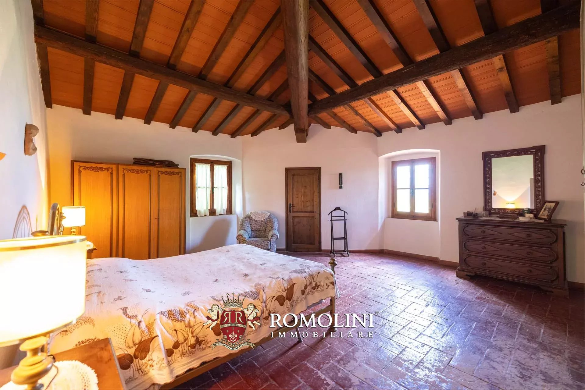 7 Bedroom Villa/Townhouse's Image 24