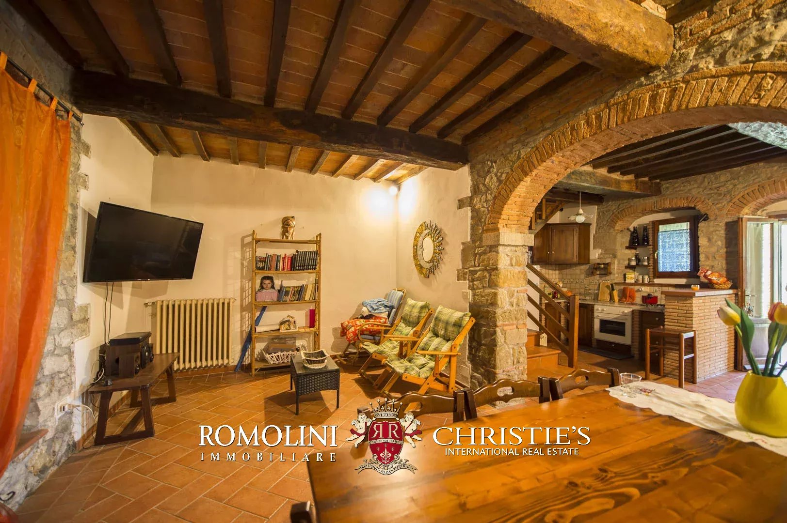 7 Bedroom Villa/Townhouse's Image 20