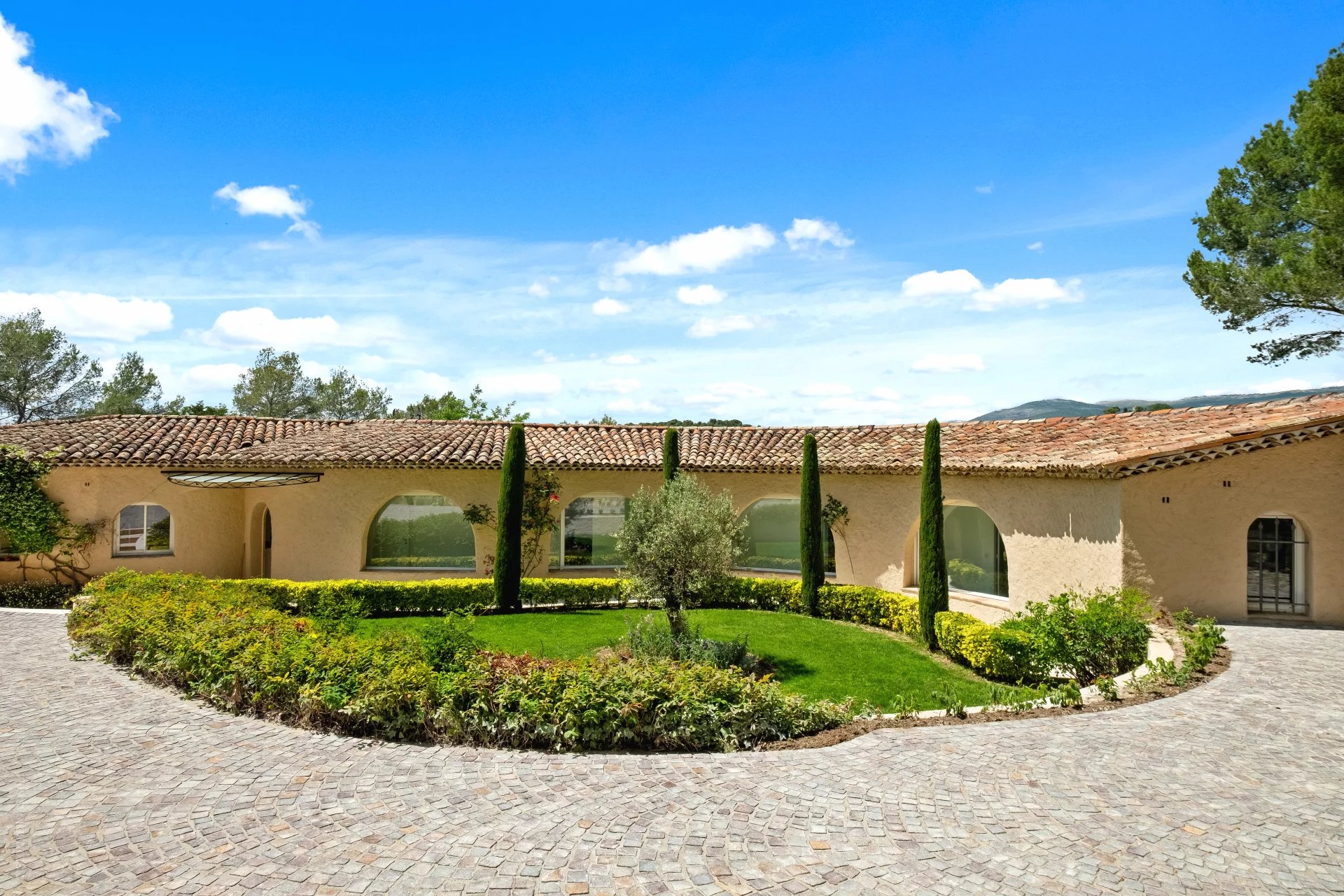 Agence immobilière de David Luxury Properties