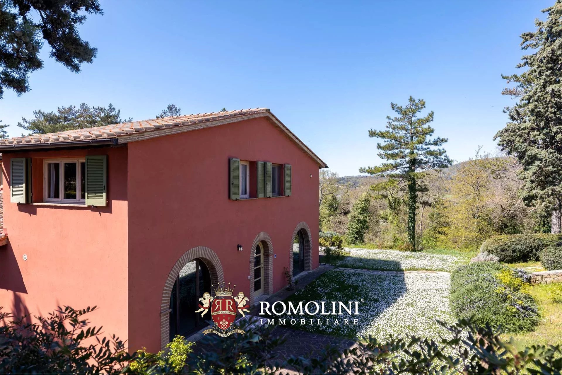 LUXUSANLAGE MIT 19 WOHNUNGEN IN DER TOSKANA, VAL D'ORCIA