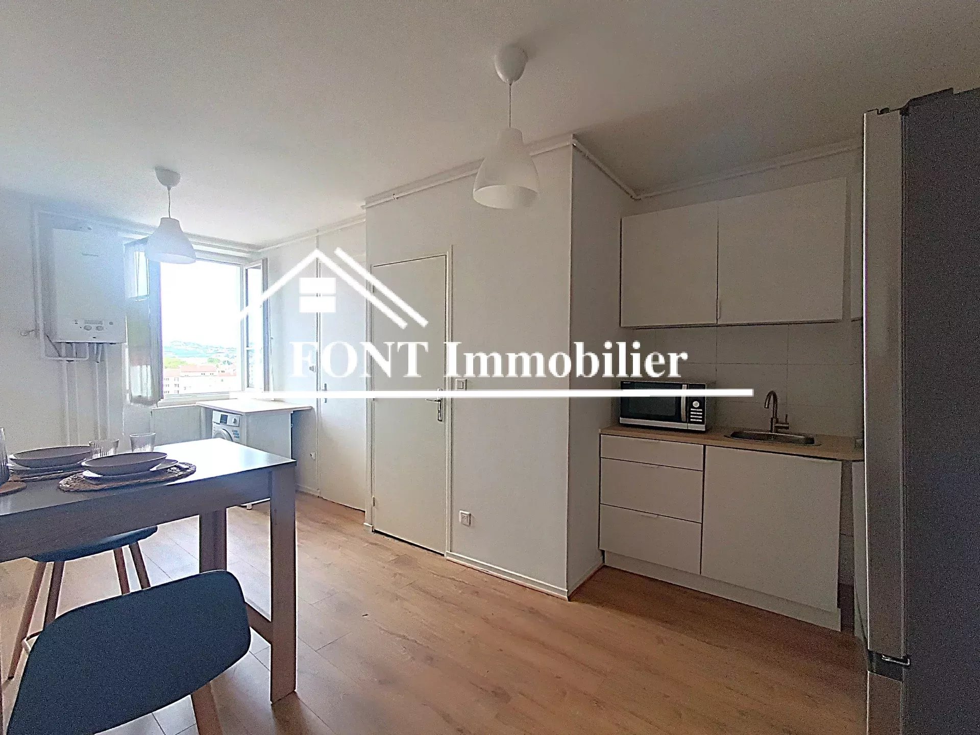 Agence immobilière de 