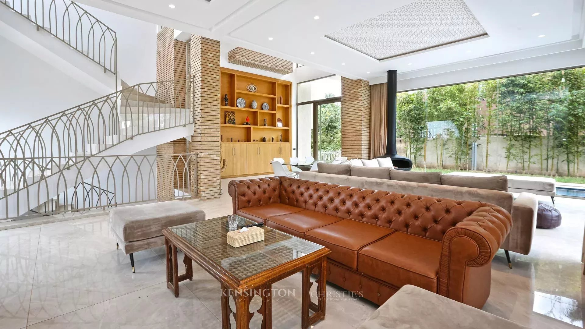 5 Bedroom Villa/Townhouse's Image 15