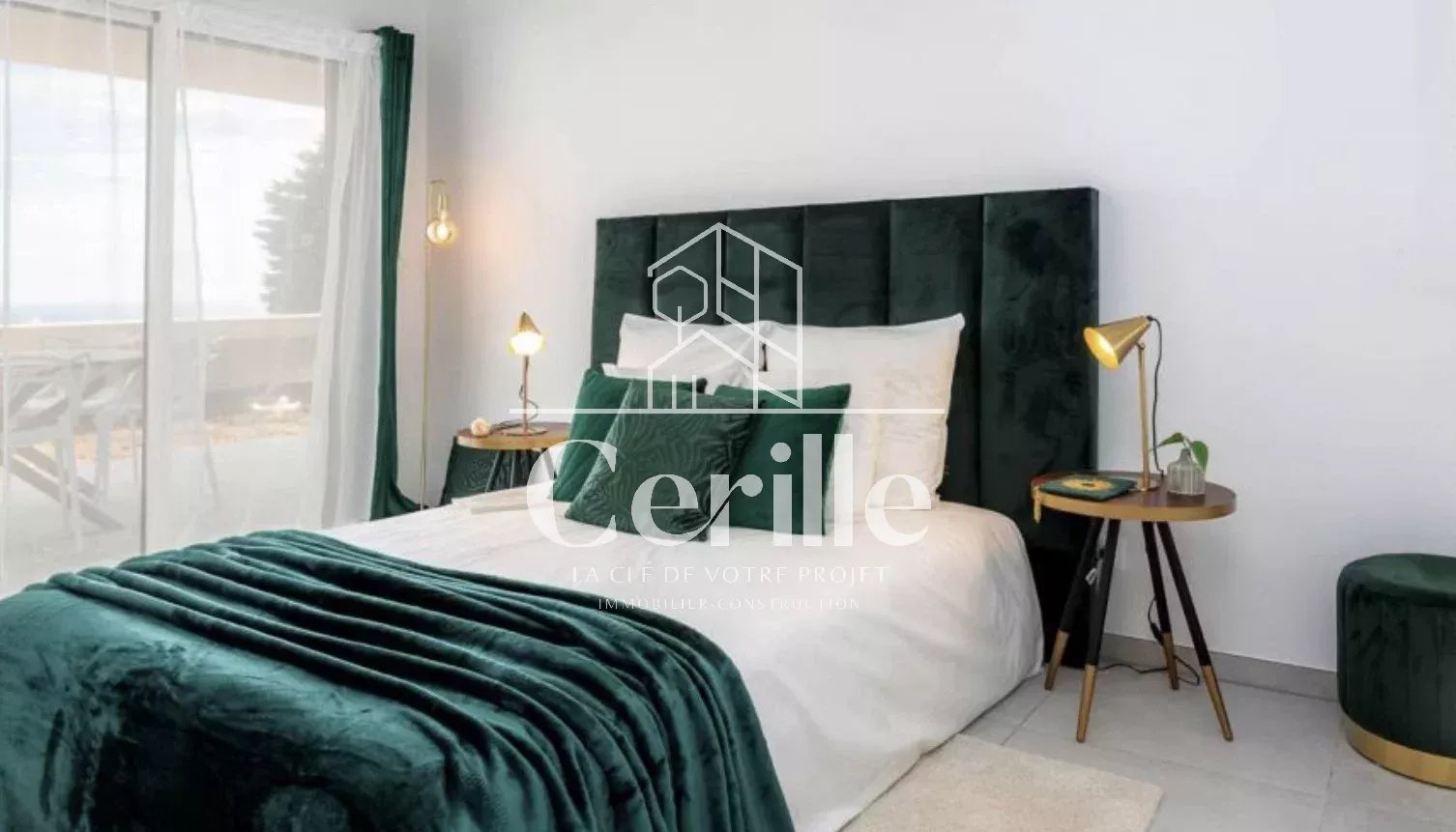 Agence immobilière de 