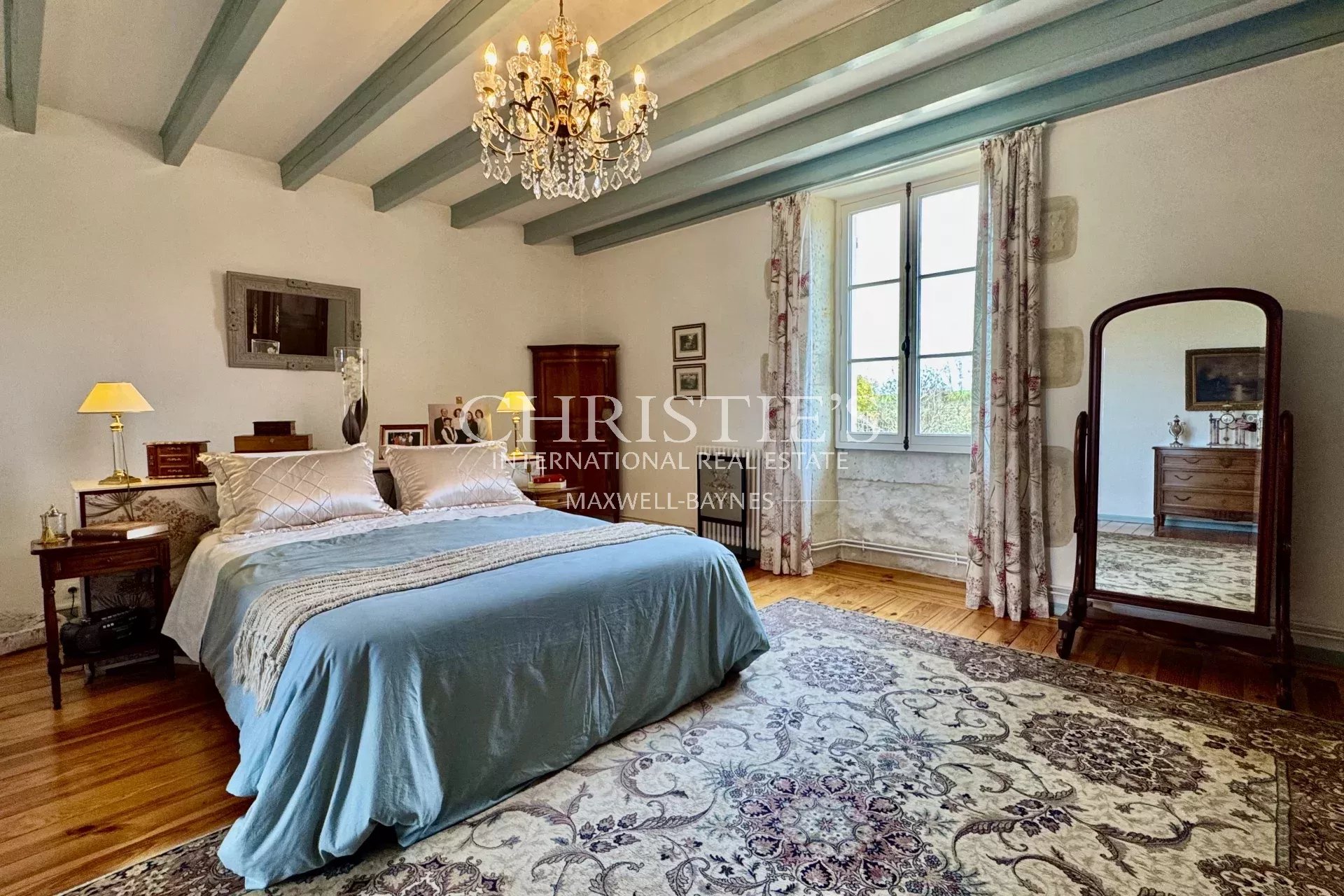 6 Bedroom Villa/Townhouse's Image 32