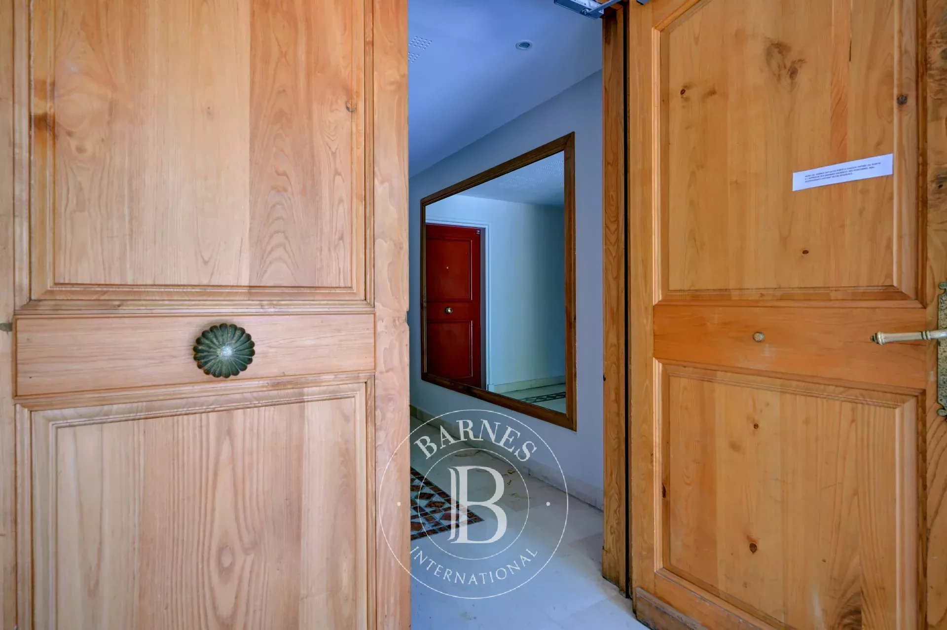 AIX-EN-PROVENCE – LA TORSE NEIGHBORHOOD – 146,50m² APARTMENT – 2 BEDROOMS – PRIVATE GARDEN – CELLAR – GARAGE – PARKING - picture 16