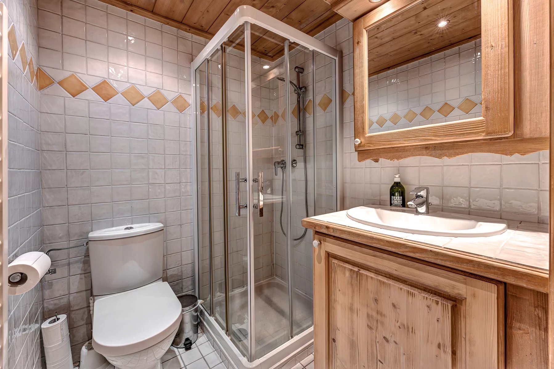 Photo of CHAMONIX - 4 bedroom chalet at the foot of the piste