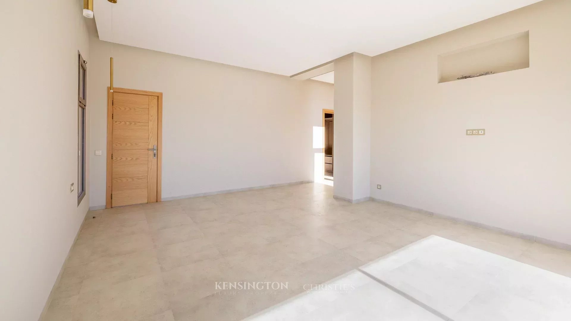 4 Bedroom Villa/Townhouse's Image 36